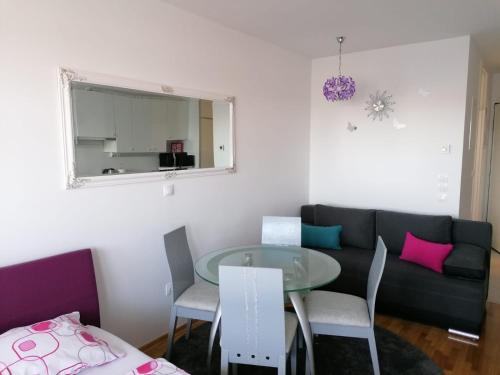 Lanterna Apartman - flexible check in - parking free