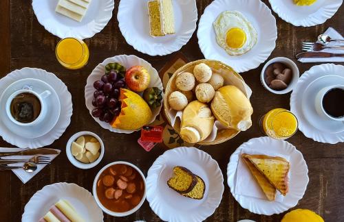 Eten bij of ergens in de buurt van de herberg

