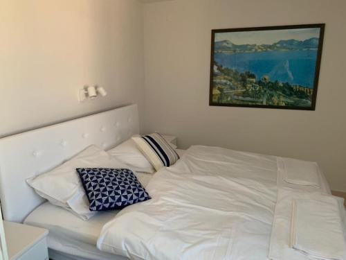 Posteľ alebo postele v izbe v ubytovaní Hvar Old Dalmatian House Junior Suite - Deck 2