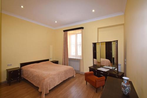 Postel nebo postele na pokoji v ubytování Guest House Arsan