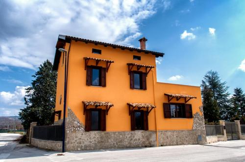 Το κτήριο όπου στεγάζεται  το bed & breakfast
