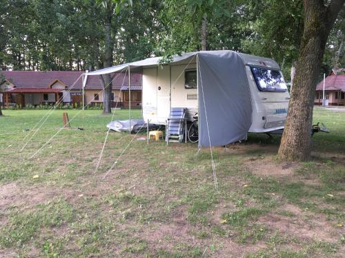 Tóparti Camping, Tiszafüred – 2023 legfrissebb árai