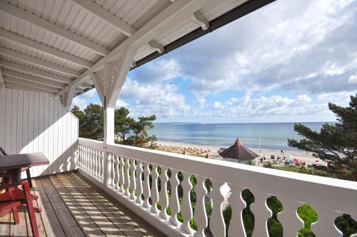 Strandhotel zur Promenade photo 11