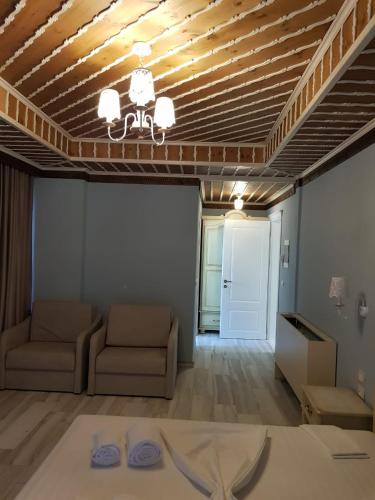 Gallery image of Hotel Sarajet e Pashait 2 in Dhërmi