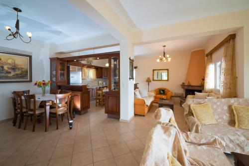 Ionian View Apartments - Parga Panoramic Seaview Gems