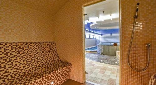 Salle de bains dans l'établissement Apartamentai Vetrungiu g 3