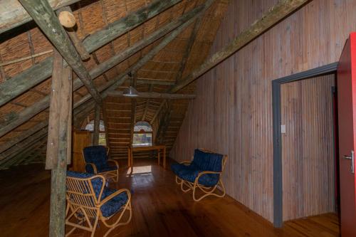 Χώρος καθιστικού στο Rooiberg Lodge