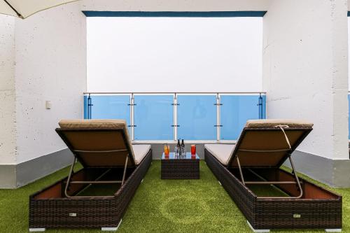 Posezení v ubytování Merrymud Hotel