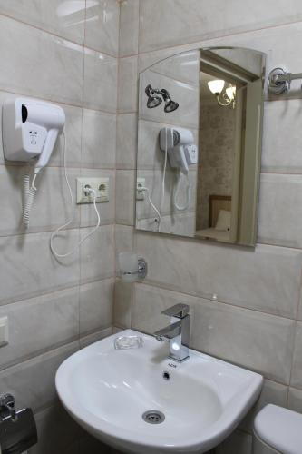 Kúpeľňa v ubytovaní Emis Hotel