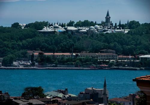 a large body of water with a large building at ROYAL TAKSIM SUITES in Istanbul
