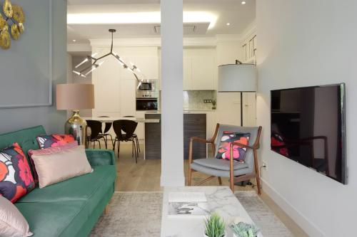 Moraza Suite by FeelFree Rentals