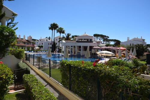 T4 Grand Townhouse Old Village
