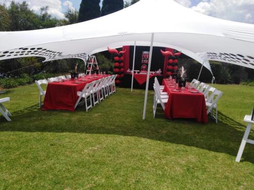 Taman di luar Sunrise Boutique Hotel