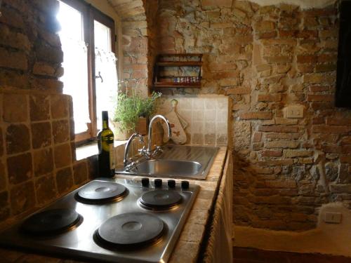 Kuhinja ili čajna kuhinja u objektu Fattoria San Donato