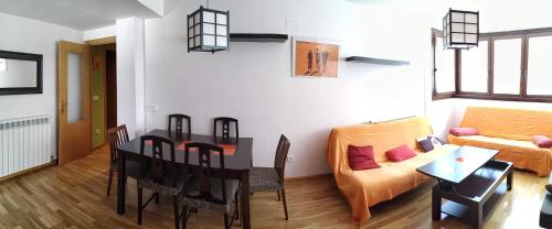 Fotografie z fotogalerie ubytování Apartamento Nicomar v destinaci Escarrilla