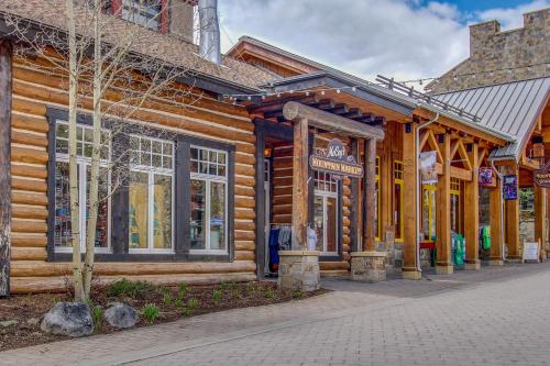 Suite in The Village – Photos 2