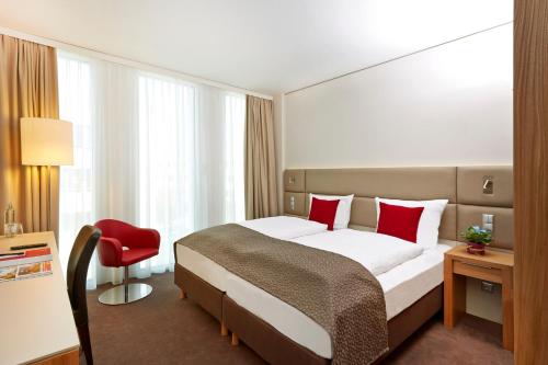 H4 Hotel München Messe Image