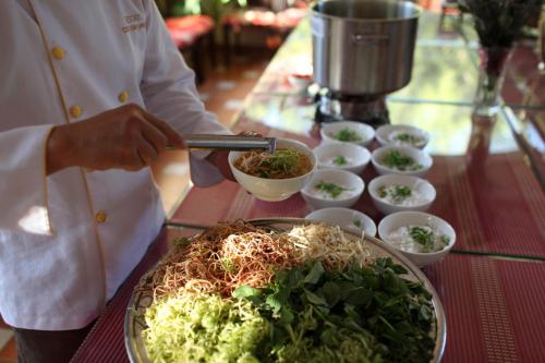 Mad på resortet eller i nærheden