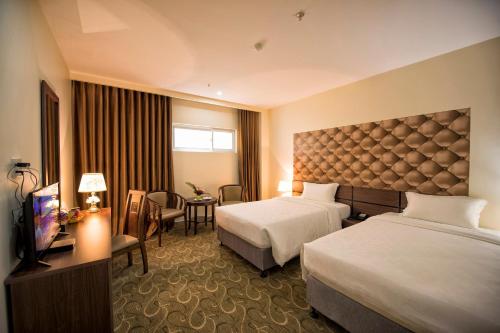 Gallery image of 3MG Lakeside Hotel in Hai Phong