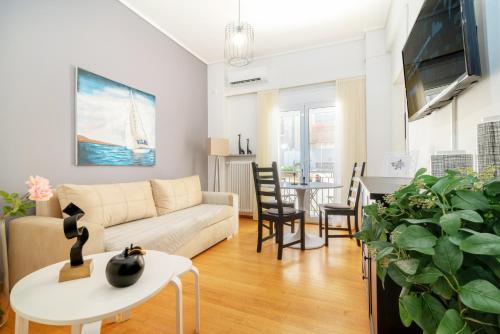 Athena by Heloni Apartments