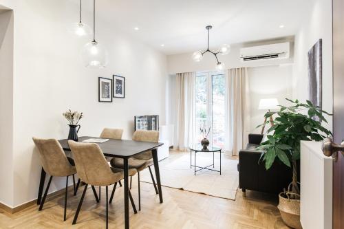 Peaceful 2BD Apartment in Kolonaki by UPSTREET