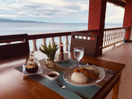 Gallery image of Wuthering Heights Bed & Breakfast by the Sea in Dumaguete
