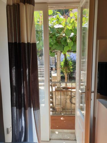 Old Town Garden Room