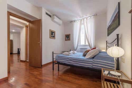 Casa Zeffiro - FromHometoRome