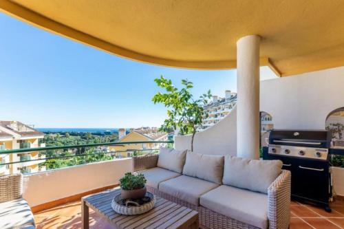 Fotografie z fotogalerie ubytování 4 bedroom luxury duplex with sea views by Puerto Banus v destinaci Marbella