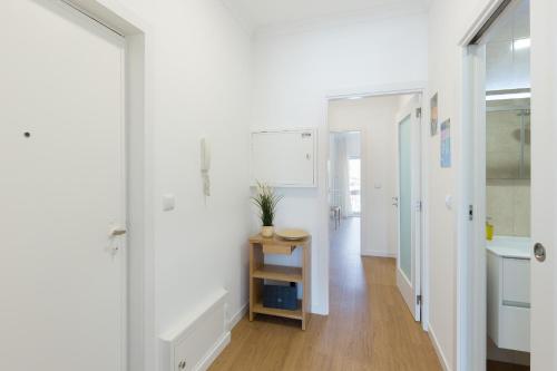 Host Wise - Annas Flats II