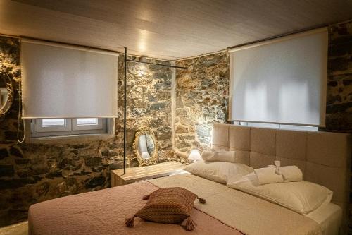 PETRA'S HOUSE