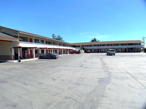 Brookings Inn Resort – Photos 3