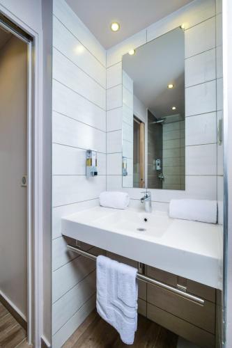 Un baño de Gondwana City Green