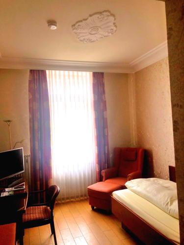 Televisyen dan/atau pusat hiburan di Mokni's Palais Hotel & SPA