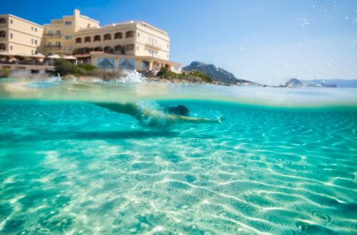 Gabbiano Azzurro Hotel & Suites, Golfo Aranci – Prezzi aggiornati per il  2023