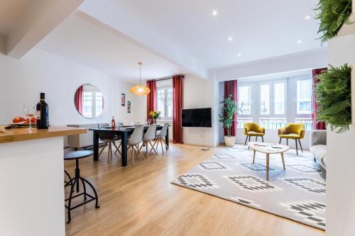 MARINA by SWEET HOME SAN SEBASTIAN