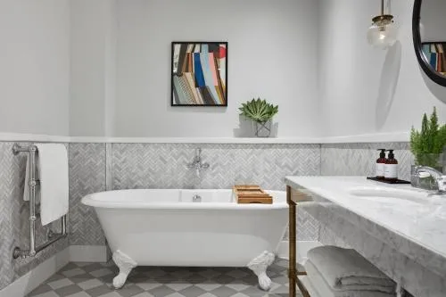 Kimpton Charlotte Square by IHG photo 23