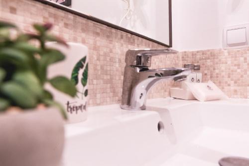Bilik mandi di Ruzafa Apartment