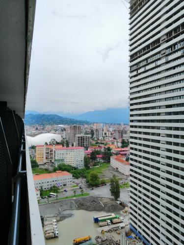 Nespecifikovaný výhled na destinaci Batumi nebo výhled na město při pohledu z apartmánu