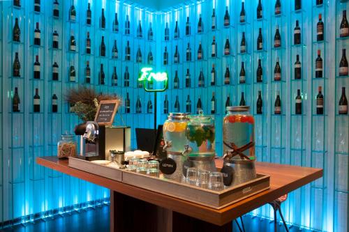 Sixtytwo Hotel photo 54