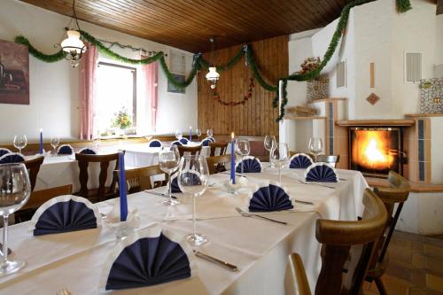Restaurace v ubytování Gasthaus Mooshäusl