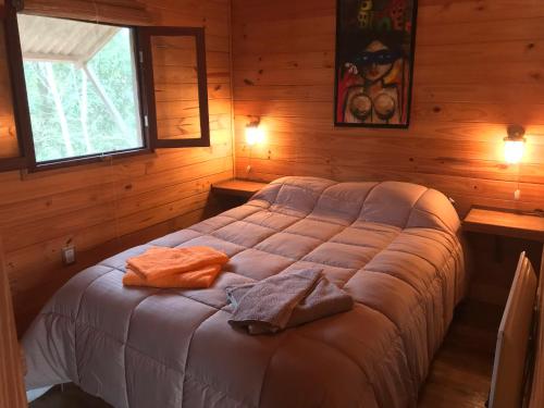 Postel nebo postele na pokoji v ubytování Cabaña en Isla del Delta de Tigre - LA CALMA