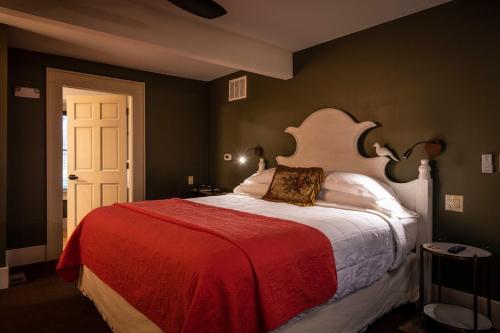 Katil atau katil-katil dalam bilik di Hotel Broad Ripple
