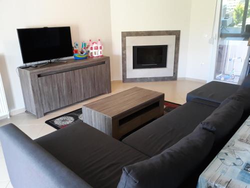 NADIYA HOUSE