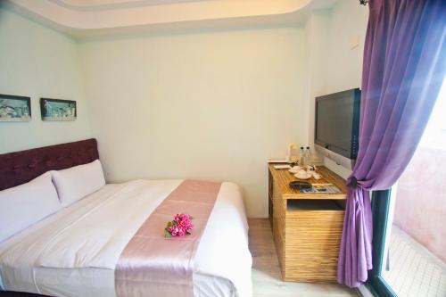 Moroccan Holiday Suite