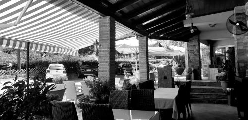 Restaurace v ubytování Delfini Hotel