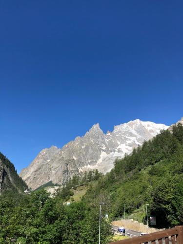 Gallery image of Hotel Chalet Joli in Courmayeur