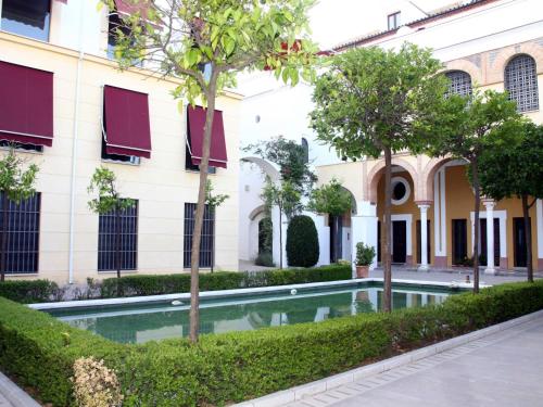 Saavedra Free Parking Cordoba Center