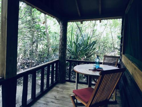 Ein Balkon oder eine Terrasse in der Unterkunft Serenity Beaches Resort