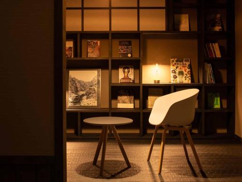 旅館にある図書室